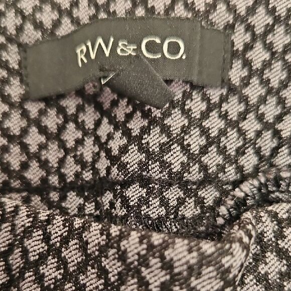 Black and Gray Patterned Pants - Picture 2 of 16